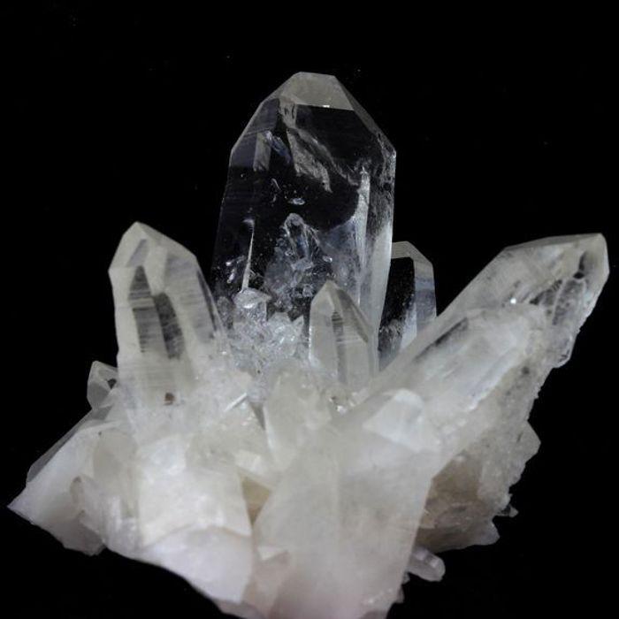Pierres et Minéraux. Quartz. 156.0 ct. Allevard, Isère, France.
