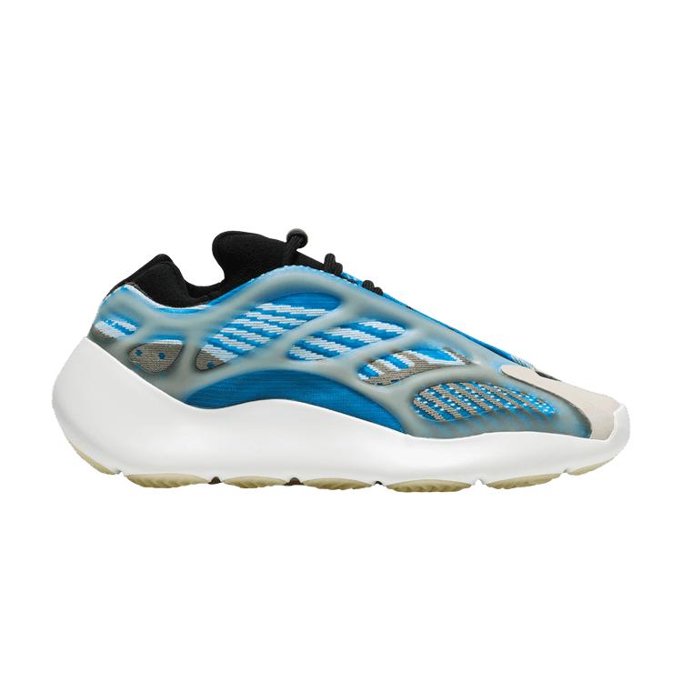 

adidas Yeezy 700 V3 Arzareth 37