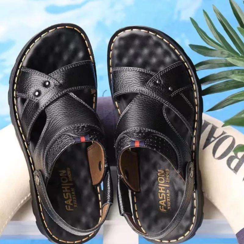 Sommer Herren Sandalen Hochwertige Rindsleder Sandale Mode Lässige Hausschuhe Outdoor Rutschfest Strandschuhe für Männer Neu Flache Sandalen