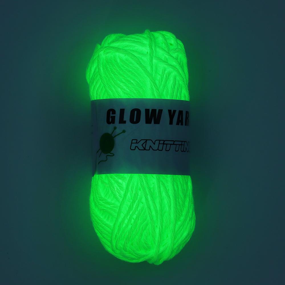 Novel Functional Handmade Weave Hand Knitted Luminous Chunky Yarn Glow in the Dark Knitting Wool