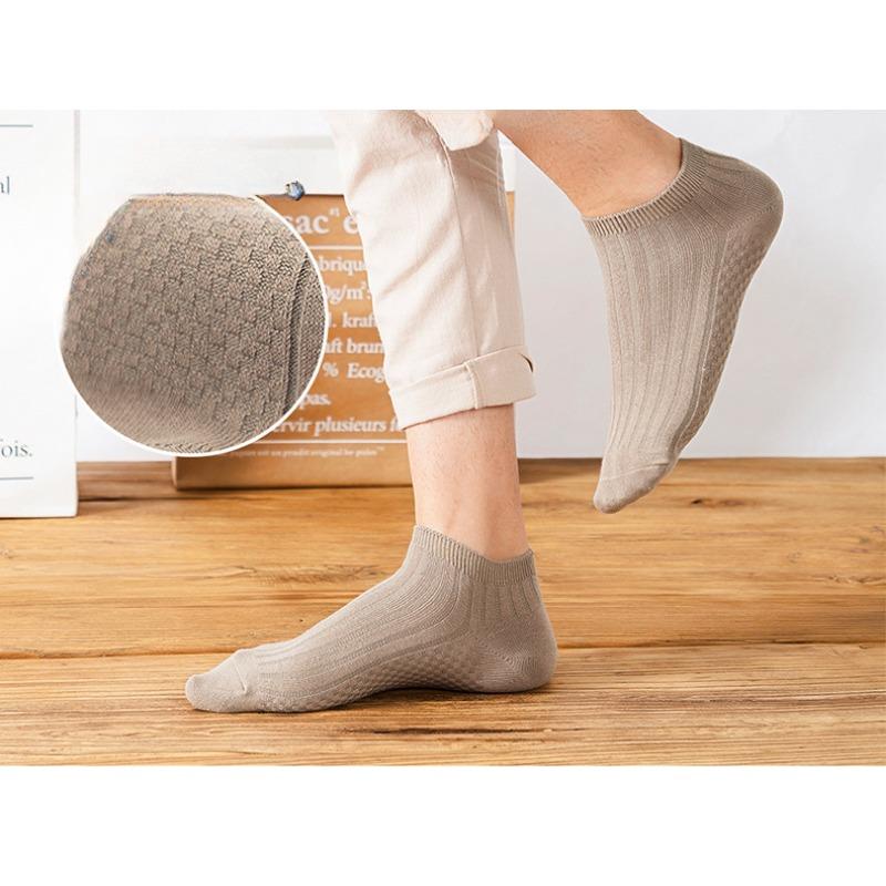 Socks Men's Business and Leisure Spring and Summer Combed Cotton Socks Sweat and Anti-odour Sports Low Invisible Socks