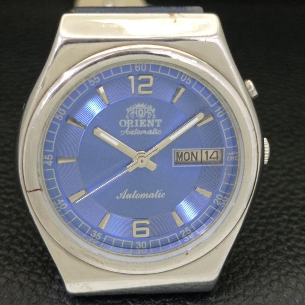 AUTOMATIC VINTAGE ORIENT 46941 JAPAN MENS BLUE COLOR DIAL WATCH a500714-5 R154-a500714