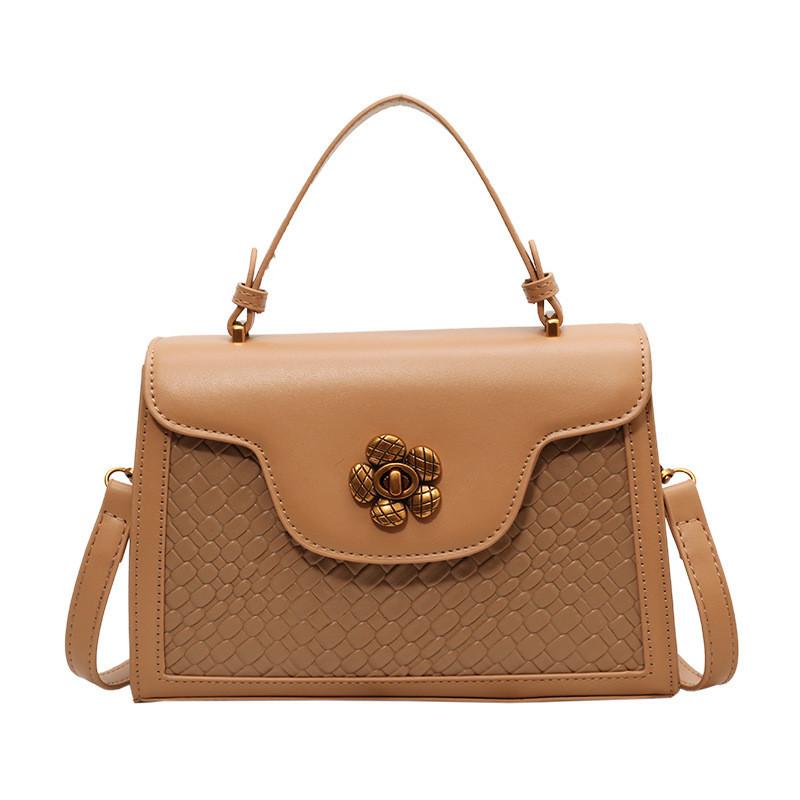 2023 New Fashionable Small Square Bag Women s Shoulder Bag With Weave Pattern Casual Crossbody Bag хаки