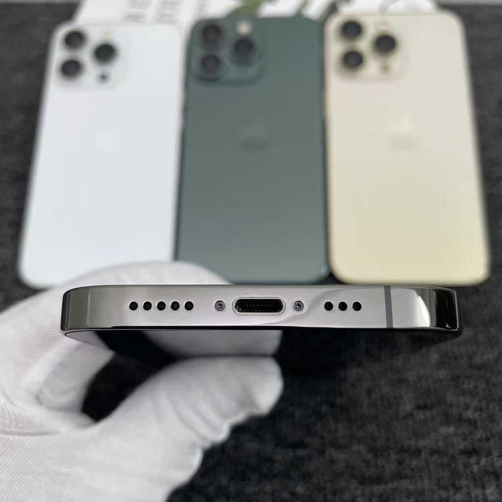 Refurbished Apple iPhone 13 Pro Max Smartphone with Nano-SIM+eSIM