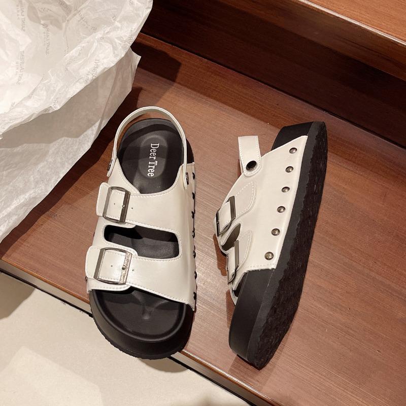 Mode Damen Plateau-Sandalen Luxus Leder-Sandalen Sommer Neue Römische Sandalen für Damen Lässige Strand-Sandalen Nieten Flache Halbschuhe