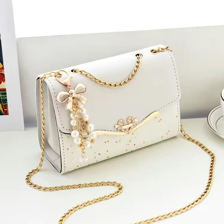 Pu Small Chain Shoulder Bag For Daily Use With Magnetic Closure And Sparkling Elements