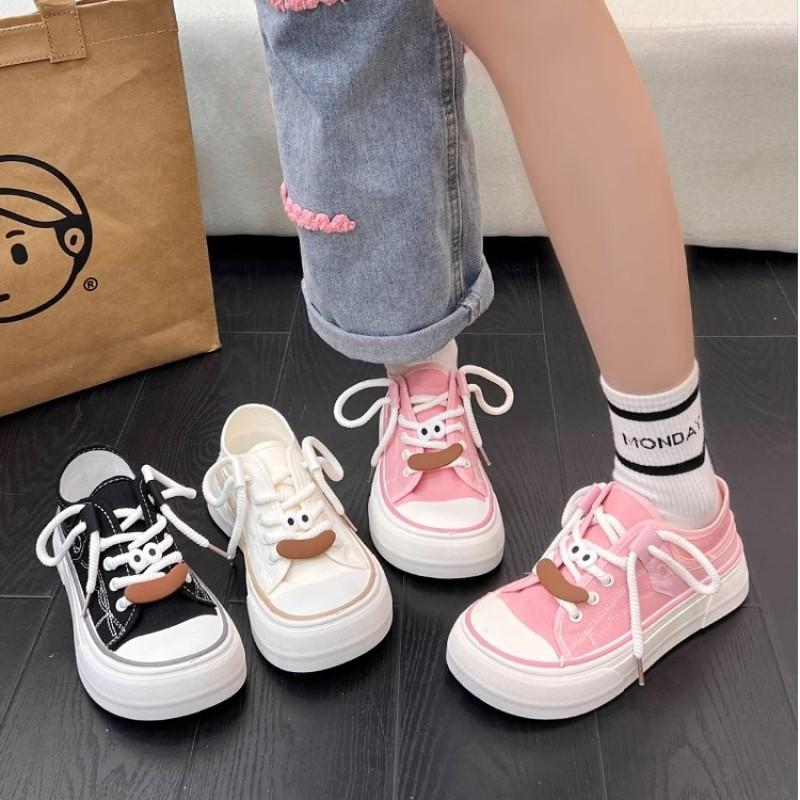 Pantofi pânză cu platformă pentru femei 2025 nou primăvară și toamnă celebrități de internet super la modă cu fustă pantofi albi mici pantofi de skateboard design de nișă