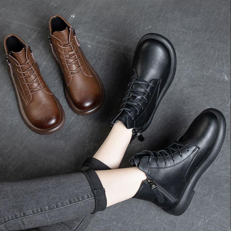 Small Short Boots Soft Leather Thick Heel Medium Heel 2024 Autumn and Winter New Women's Black All-match Comfortable Nude Boots