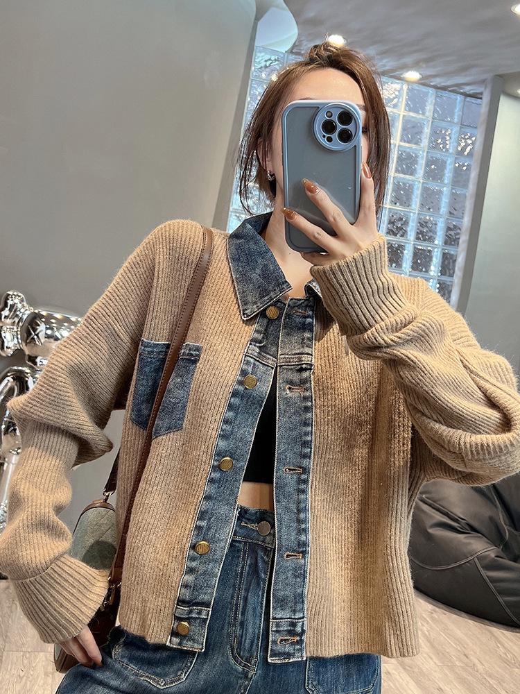 2025 Europäischer Retro Denim Patchwork Strick-Cardigan: Damen Locker Geschnittene Kurze Jacke