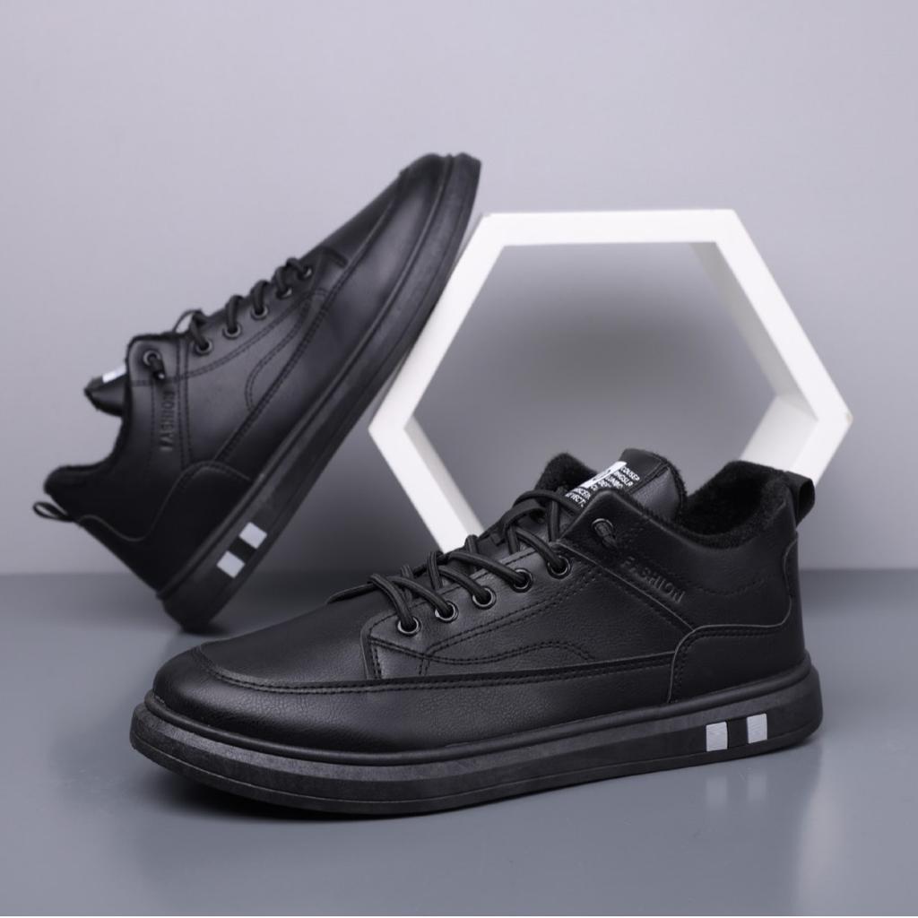 Shoes Men's new spring and autumn mid-top black black leather shoes ins boys casual board shoes