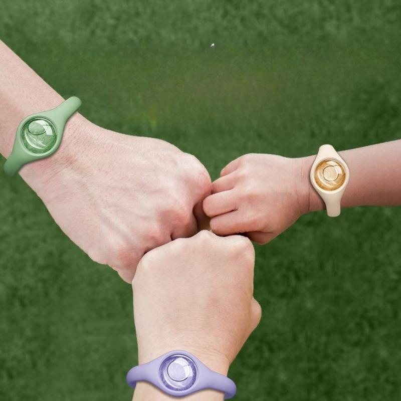 Braccialetto Portatile in Silicone Anti-Zanzare per Attività all'Aperto - Sicuro per Bambini e Adulti