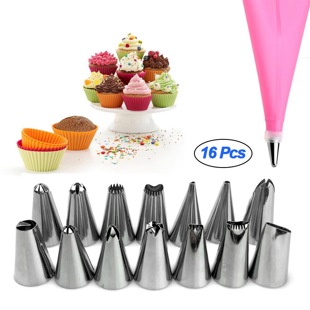 16 Piece Piping Tips Set with 14 Nozzles Coupler and Pastry Bag for Cake Decorating