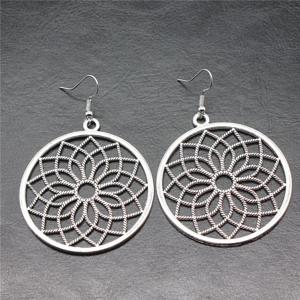 Bohemia Vintage Carve Mandala Flower Antique Silver Color Drop Dangle Earring For Women Girl Antique Hollow Jewelry