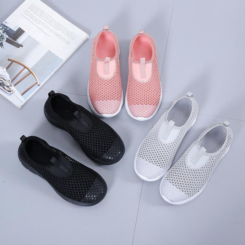 

Hollow women s shoes summer and autumn breathable mesh sports shoes female students Korean version of sports lightweight mesh casual shoes 44 рожевий