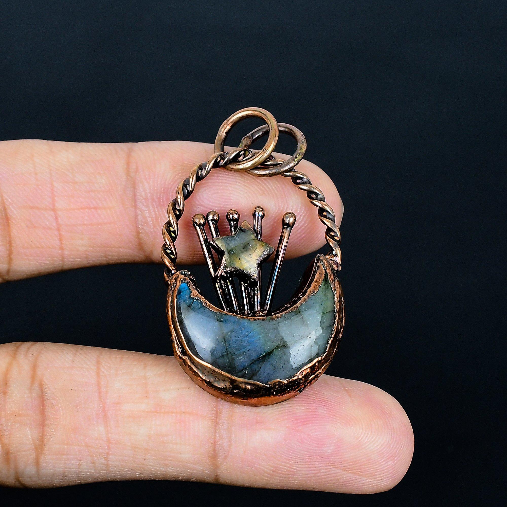 

Labradorite Pendant, Handmade Gemstone Copper Electroformed Pendant Antique Jewelry, For Gift Silver Jewelry 85.99