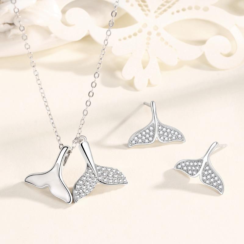 Zeemeerminstaart Ketting Dames Persoonlijkheid Lamp Luxe Mode High-End Diamant Epoxy Vissenstaart Sieraden Premium