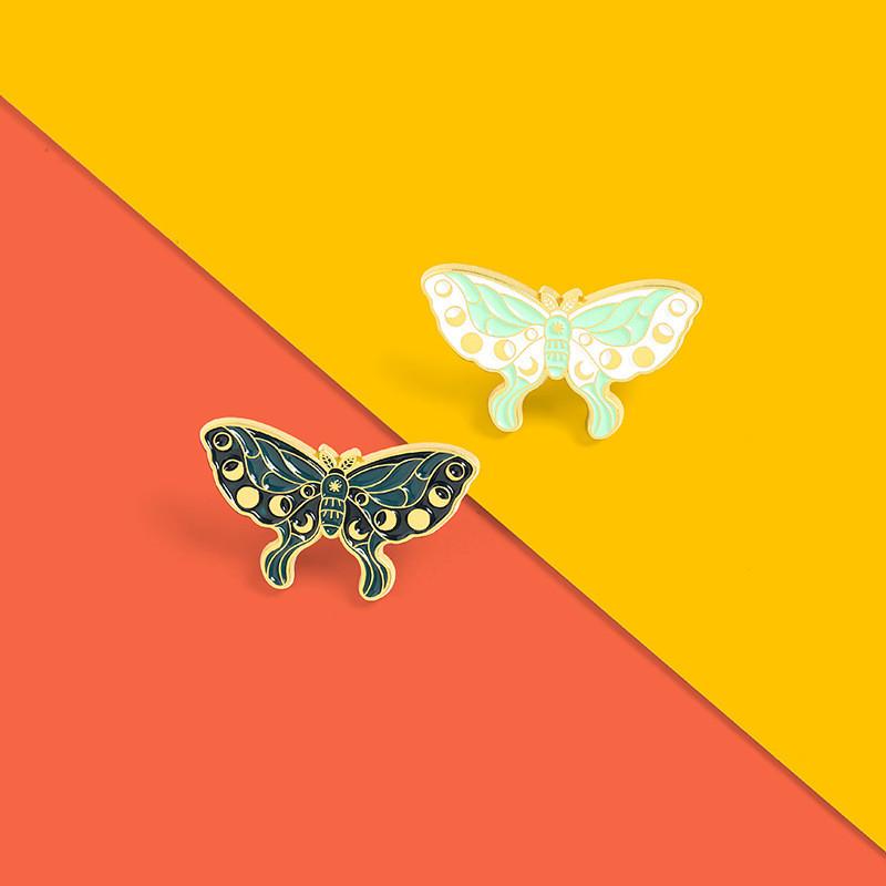 Adorable Brooch Butterfly Fashion Accessory Perfect For Gifts And Decorations