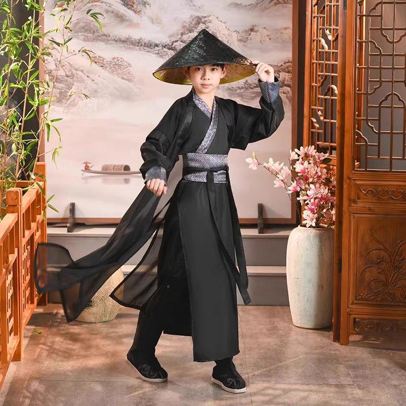 

Spring Autumn Boys Hanfu: Traditional Knight Costume with Bamboo Hat for Performances 110 cm