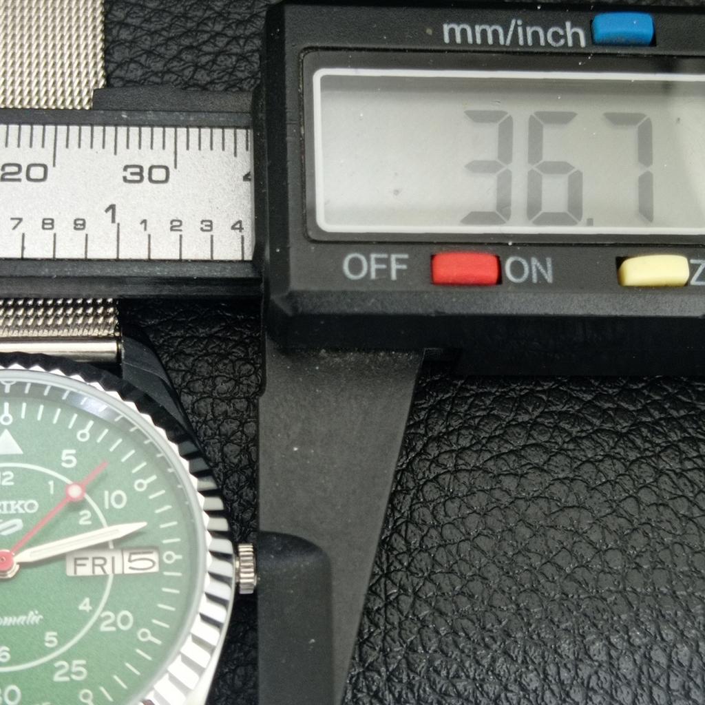 REFURBISHED VINTAGE SEIKO 5 AUTOMATIC 6309A JAPAN MENS GREEN WATCH a442957-1