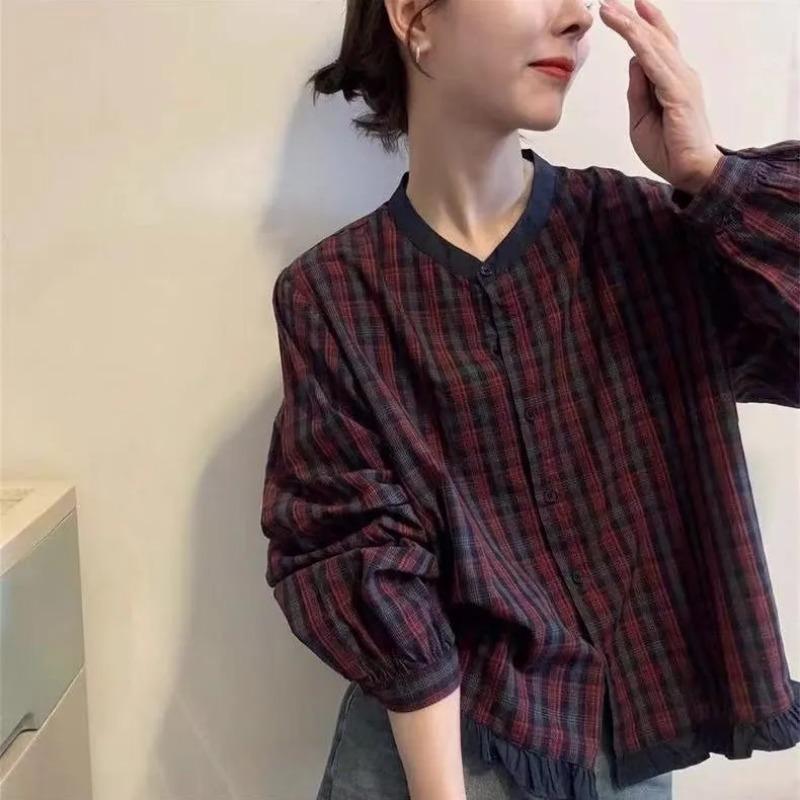 

Retro Women’s Plaid Blouse Fall Long Sleeve Crew Neck Ruffle Hem Casual Loose Top L