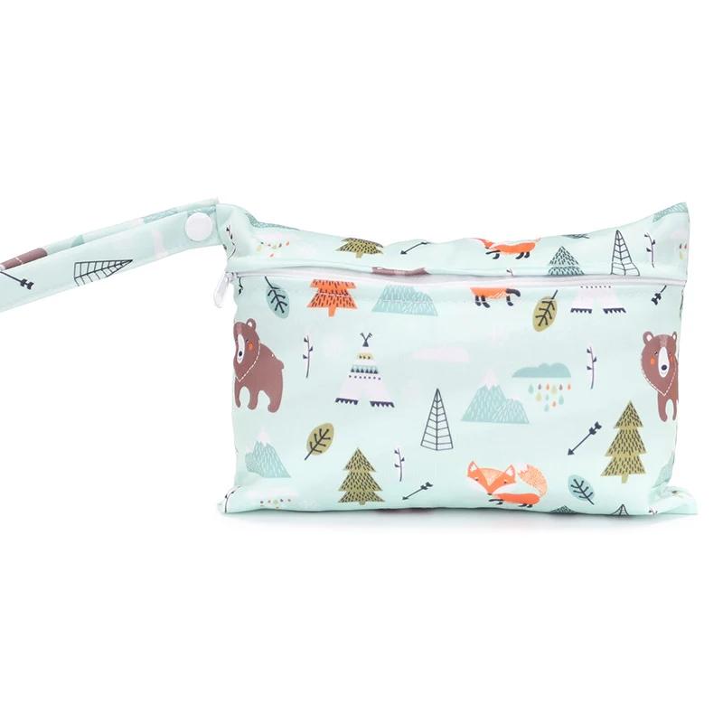 

Сумка для мокрых и сухих детских подгузников, сумки для туалетных принадлежностей для мамы с детскими подгузниками на молнии, водонепроницаемый органайзер многоразового использования серебряный