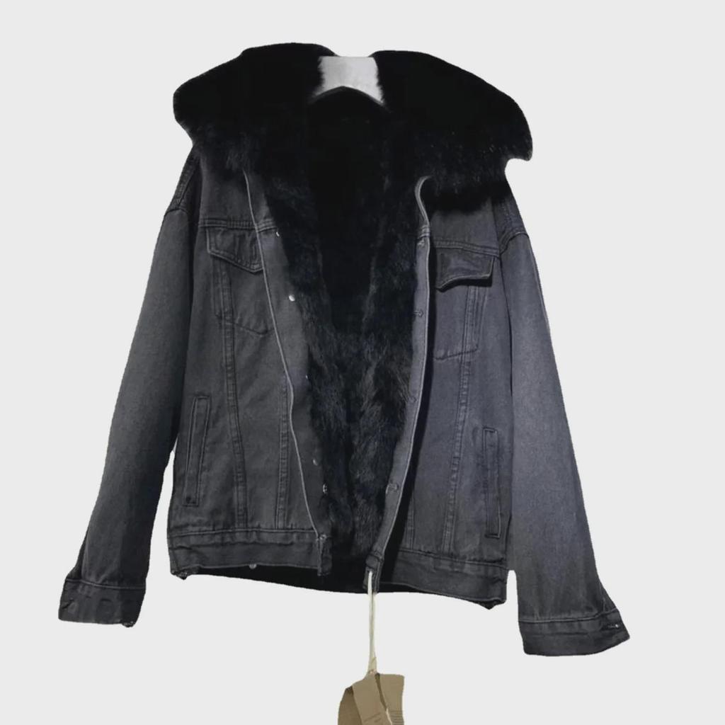 Women's Oversized Denim Jacket with Large Fur Collar, Thick Cotton, Plus Velvet, Autumn/Winter 2025, Korean Style.