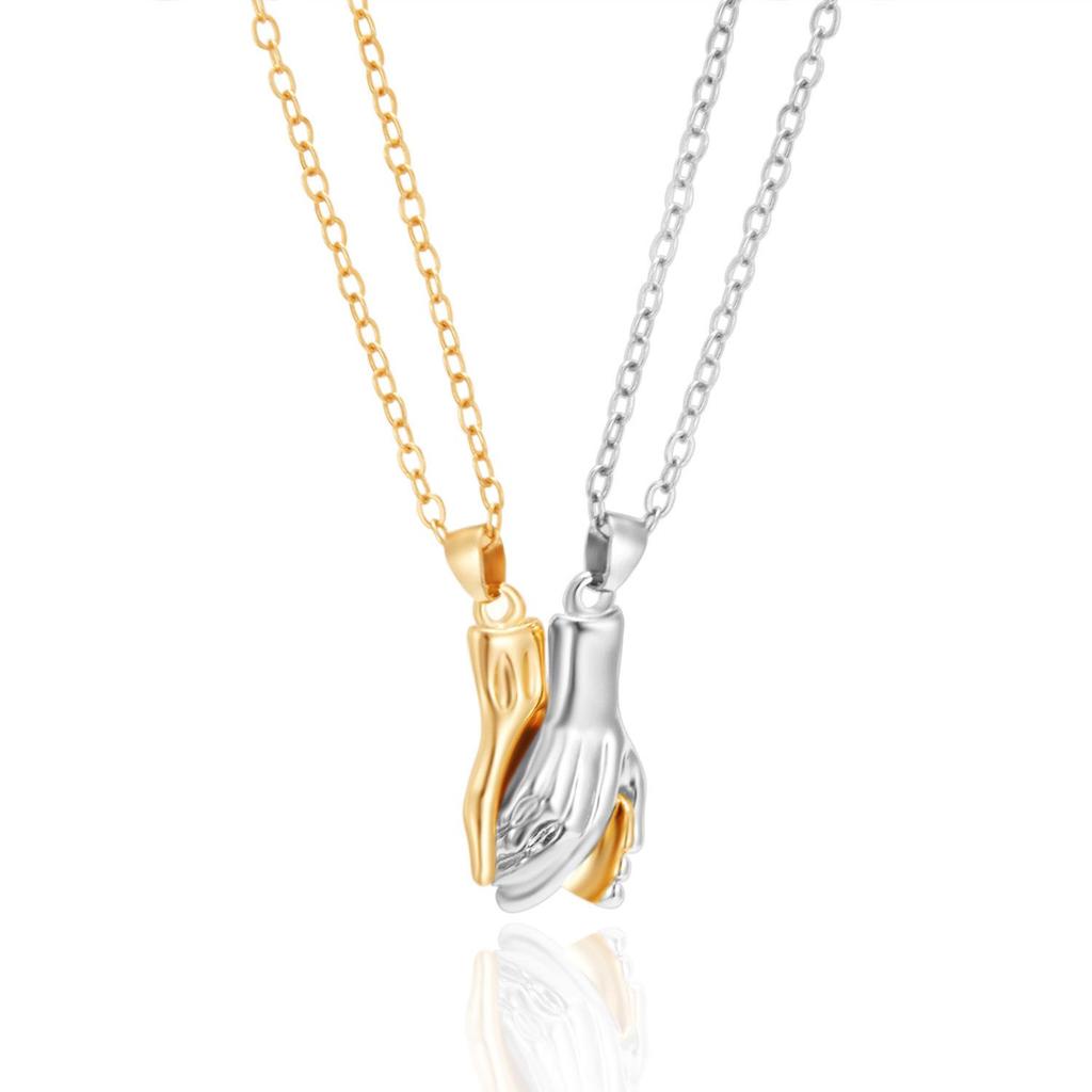 Magnetic Couple's Hand-in-Hand Necklace: Unique Design for Men and Women