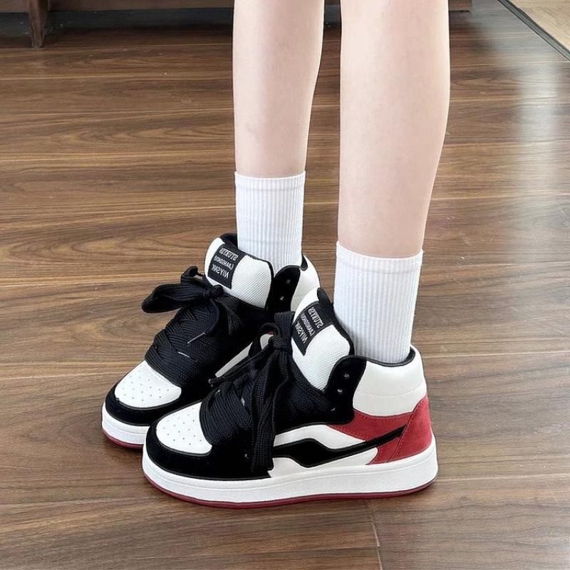 Black and red color matching high-top board shoes women's tide versatile autumn and winter new niche leisure sports bread shoes