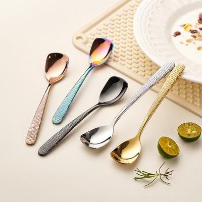 Edelstahl Gehämmert Textur Löffel Rutschfester Griff Suppenkelle Multifunktionaler Küchenlöffel für Restaurant