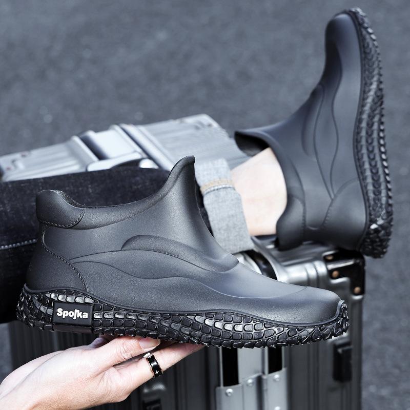 New men's rain boots, anti-slip rain boots, short rain boots, fashionable Korean version of Internet celebrity casual slip-on, foot slippers