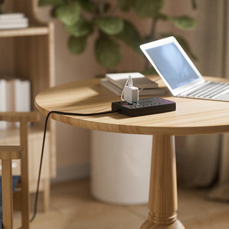 17-in-1 Plug Outlet Extender Power Strip With USB Port Switched Socket 11 Outlets 4 USB 2 Type-C Ports Multiple Security Protect