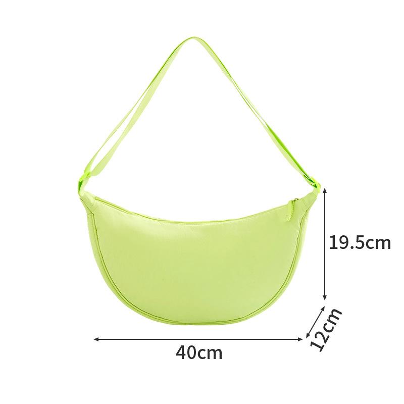 New Simple and Casual Solid Color Nylon Large Capacity Men Women's Dumpling Bag Shoulder Bag for Travel and Commuting Unisex Hobo Bags