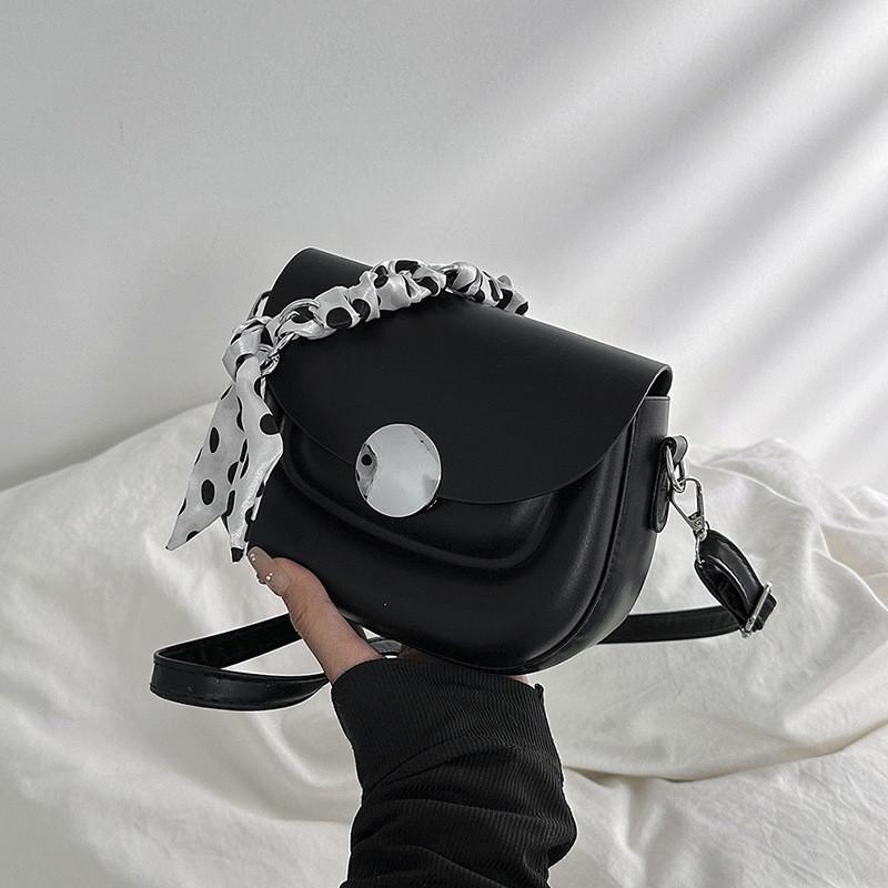 Trendy Womens Saddle Bag Casual Everyday Use Soft Pu Shoulder Bag With Magnetic Closure чёрный
