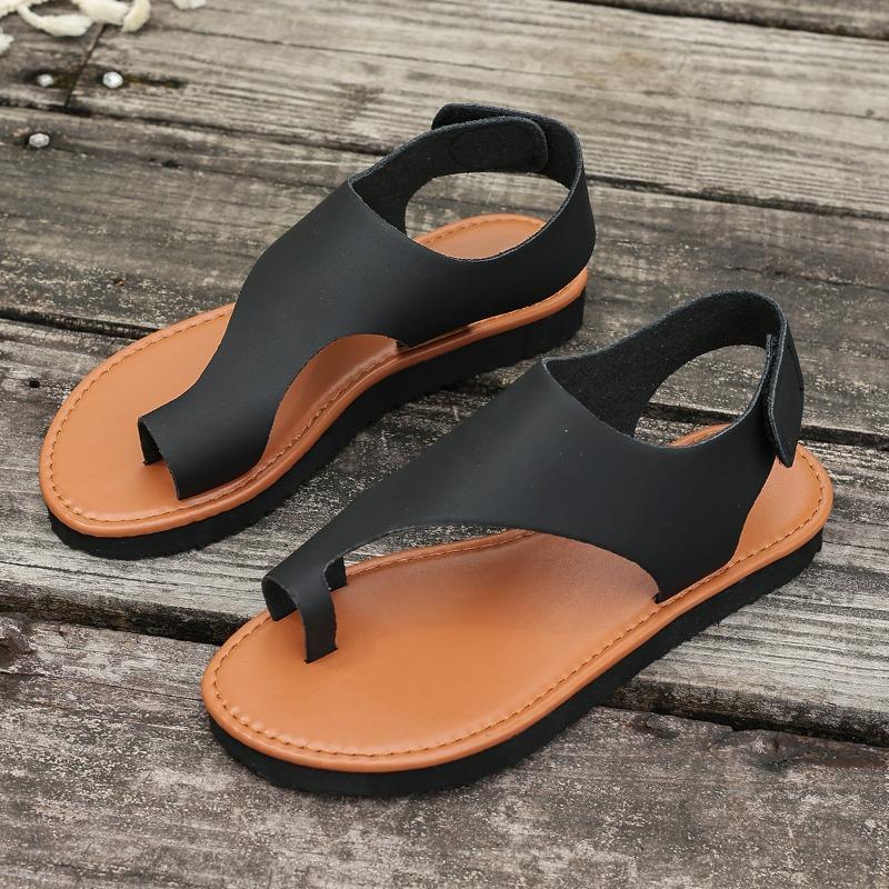 Fashion Women Flats Sandals Designer Clip Toe Shoes 2025 Trend Summer Fashion New Shallow Slides Walking Cozy Soft Zapatillas De Mujer