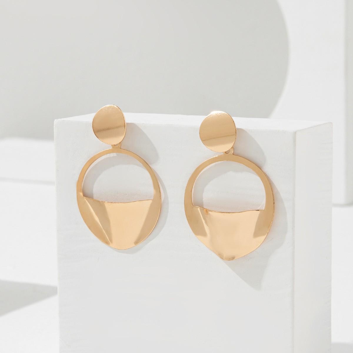 2024 European & American Geometric Hollow Earrings: Unique KC Gold Set for Women