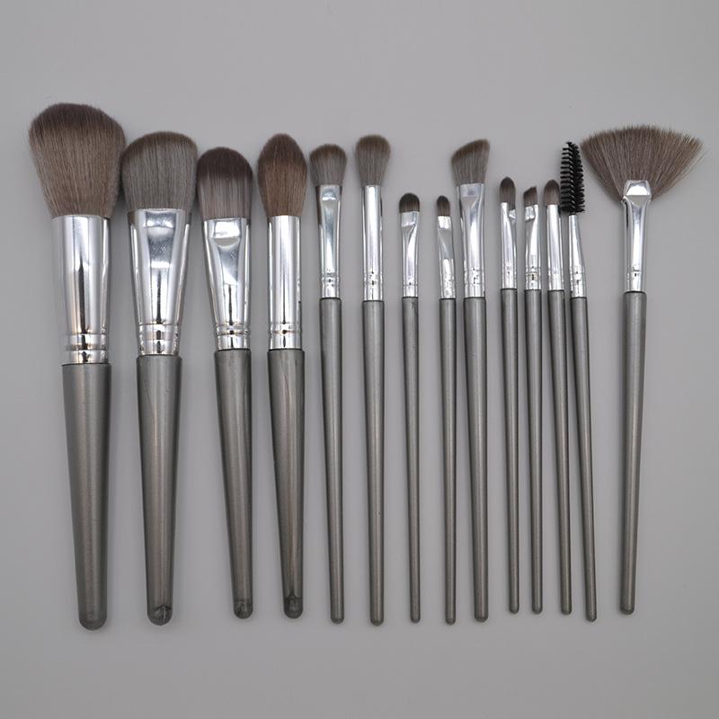 14-Piece Makeup Brush Set: Soft Brushes for Powder, Eyeshadow, Blush, and Highlight - Perfect for Beginners
