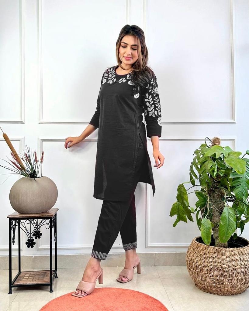 Set Kurta Etnico da Donna in Puro Cotone Designer Indiano Abbigliamento Casual Set Kurti Pantaloni