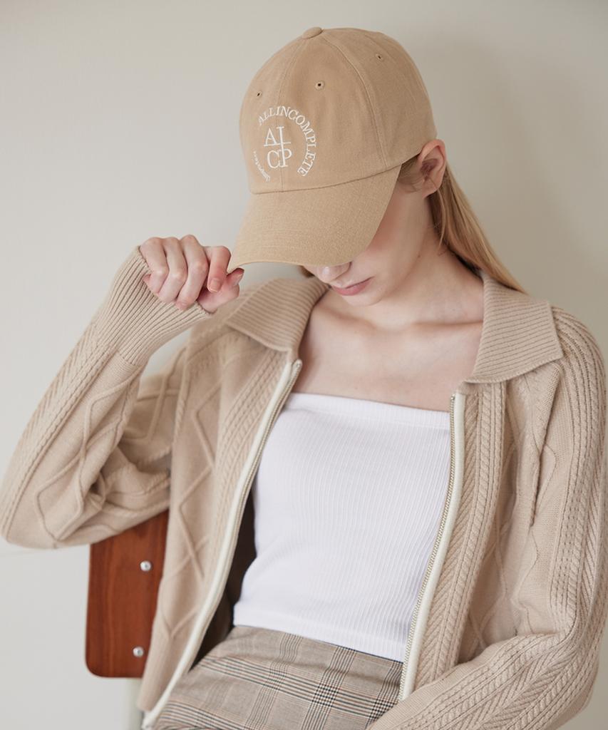 Olinkeompeulliteu Round Logo Ball Cap (Sand Beige)