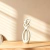 Modern Abstract Couple Statue, Kissing Lover Sculpture, Romantic Resin Hugging Couple Figurine for Living Room, Bedroom, Office Desktop, Bookshelf