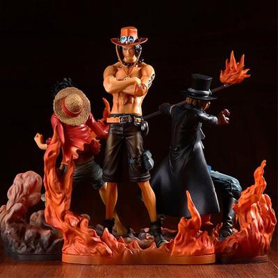 The New One Piece Picture Ace Luffy Saab Cartoon Figure Anime Toy Three Brothers Gather (pamětní Collection Edition)