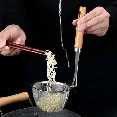 Aufhängbarer Hot Pot-Sieb aus Edelstahl mit Holzgriff und feinem Netz, Lebensmittel-Skimmer, Nudelfilter, Löffel, Küche, Kochen, Braten, Korb