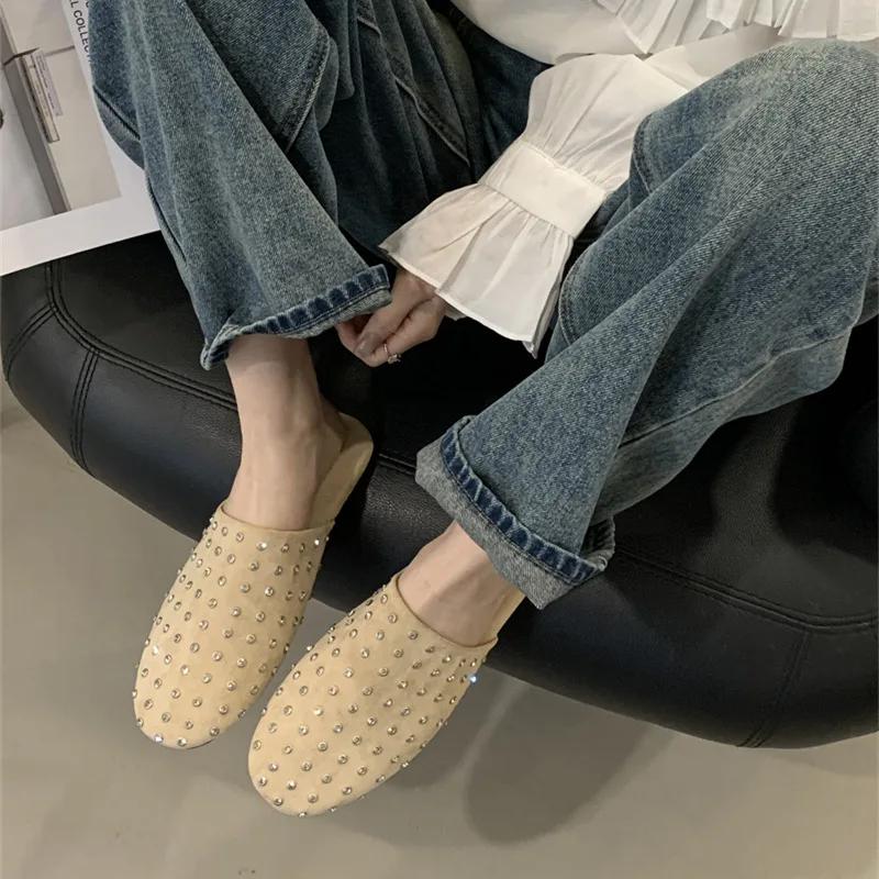 Fashion High Quality Faux Suede Flat Slippers Women Luxury Rhinestone Round Toe Design Casual Shoe Comfort Moccasin Brand Designer Shoes