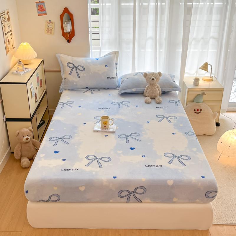 Cute Cartoon Bear Pattern Flannel Fitted Sheet Set Warm Breathable Super Soft Deep Pockets Mattress Cover for Kids Boys Girls
