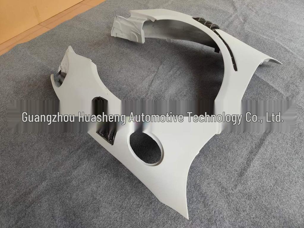 Suitable Carbon Fiber Vented Fenders for Porsche 718 - Track Version