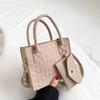 Set di borsetta versatile di nicchia con texture 2025: Semplice Borsa a Spalla e a Tracolla in Feltro per Mamma e Bambino