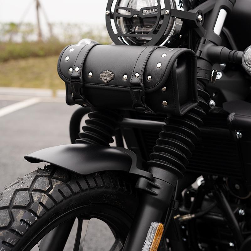Zongshen Cyclone RA2 250S Motorcycle Accessories: Side Bags, Crash Bars, Drop Bars, Folding Backrest, Rear Rack.