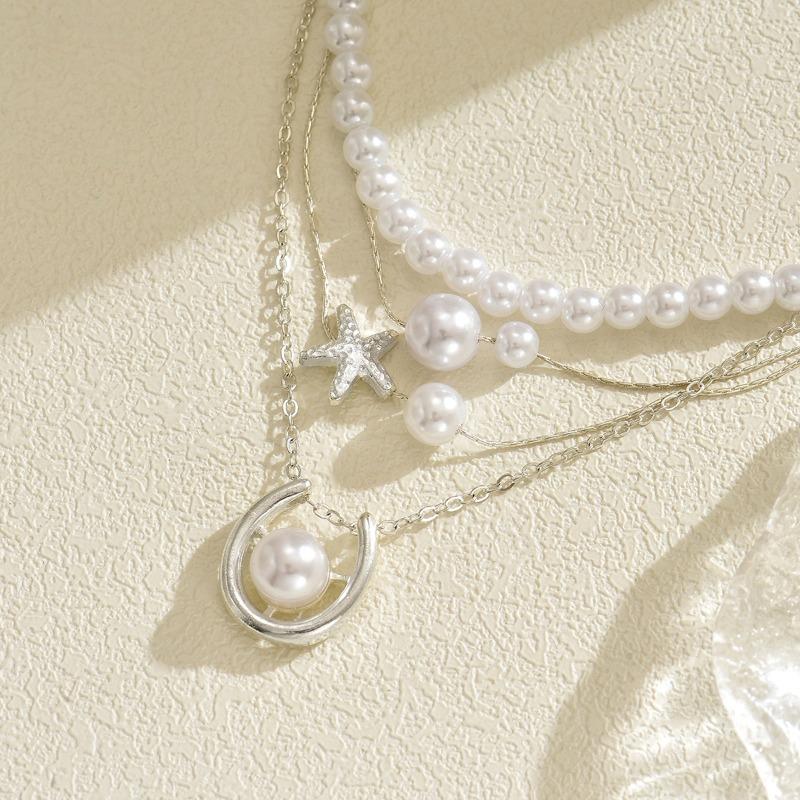 Imitation Pearl Necklace Fashion Retro Light Luxury Niche High-end Collarbone Chain Star Pendant Women's Necklace
