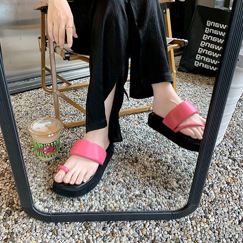Women's outer cover toe cool slippers 2025 summer Internet celebrity new Korean version muffin platform fashion versatile beach shoes