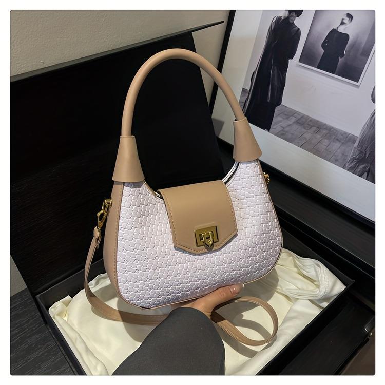 Απλή γυναικεία τσάντα ώμου tote