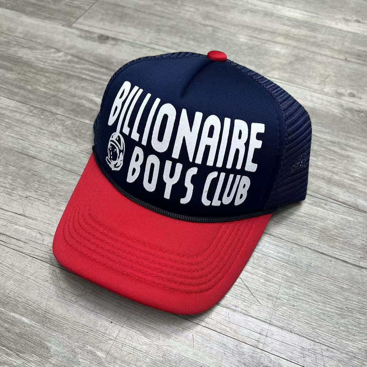 

New Unisex American Style Letter Printed Letters Baseball Hats Sunshade Color Block Breathable Hip-hop Trucker Caps Versatile 55-60cm тёмно-синий